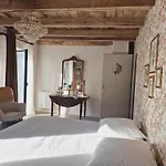 לינה וארוחת בוקר Casa Nanuccia